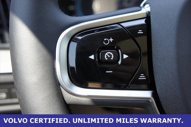 Photo of 2025 Onyx Black Volvo XC60 Plug-In Hybrid