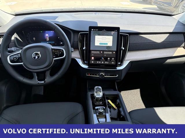 Photo of 2025 Vapour Gray Volvo XC90