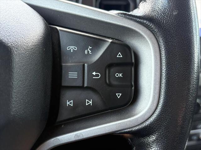 Photo of 2021 Antimatter Blue Metallic Ford Bronco