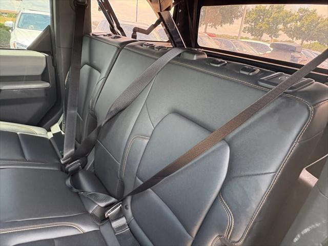 Photo of 2021 Antimatter Blue Metallic Ford Bronco