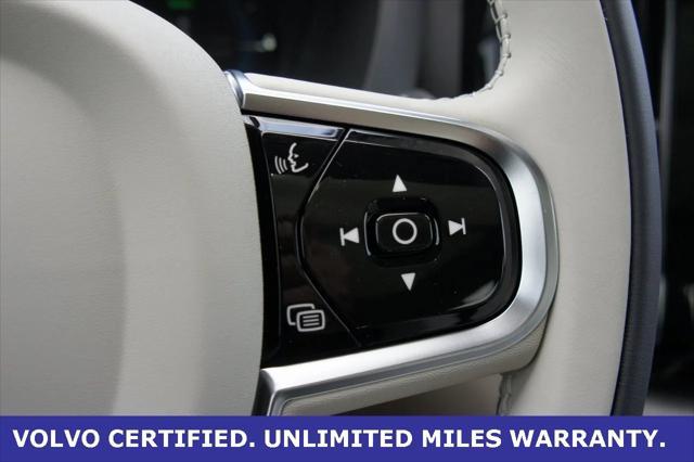 Photo of 2025 Bright Dusk Volvo XC60 Plug-In Hybrid