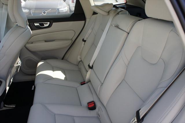 Photo of 2025 Denim Blue Volvo XC60