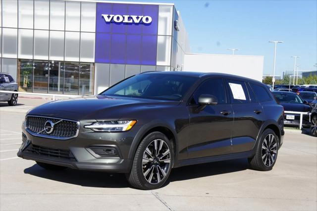 2021 Volvo V60 Cross Country