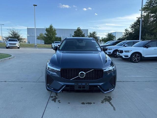 Photo of 2025 Denim Blue Metallic Volvo XC60