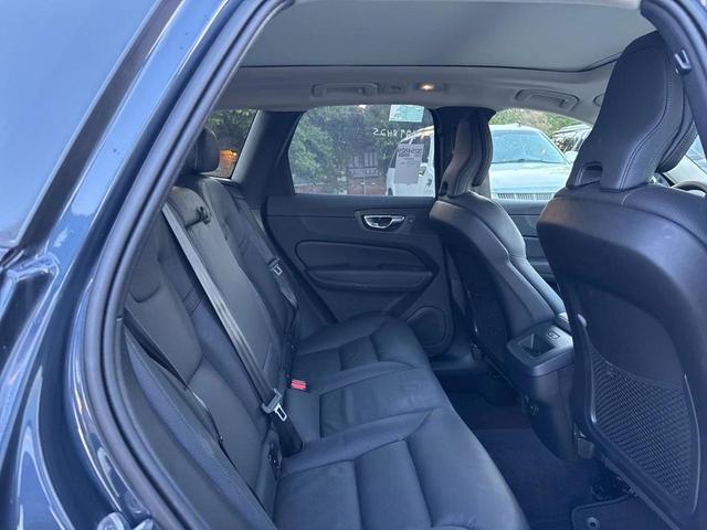 Photo of 2025 Denim Blue Metallic Volvo XC60