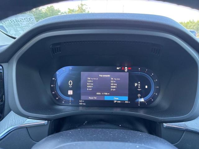 Photo of 2025 Denim Blue Metallic Volvo XC60
