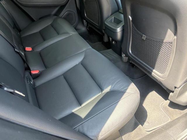 Photo of 2020 Onyx Black Metallic Volvo XC60
