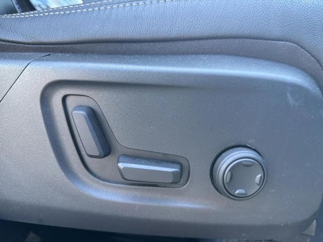 Photo of 2025 Cloud Blue Volvo XC40