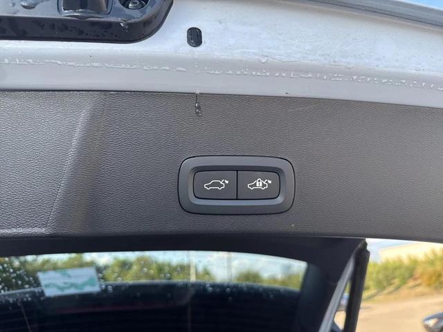 Photo of 2025 Cloud Blue Volvo XC40
