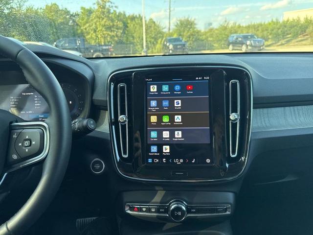 Photo of 2025 Cloud Blue Volvo XC40