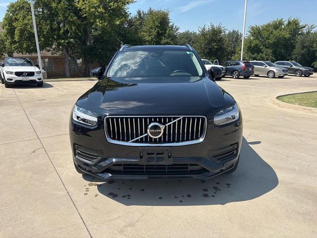 Photo of 2023 Onyx Black Metallic Volvo XC90