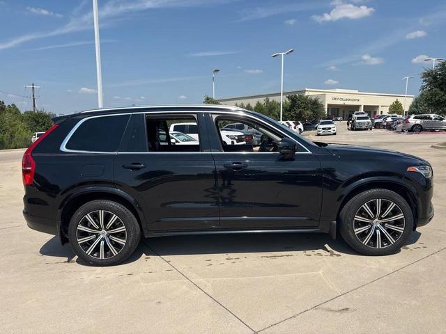 Photo of 2023 Onyx Black Metallic Volvo XC90
