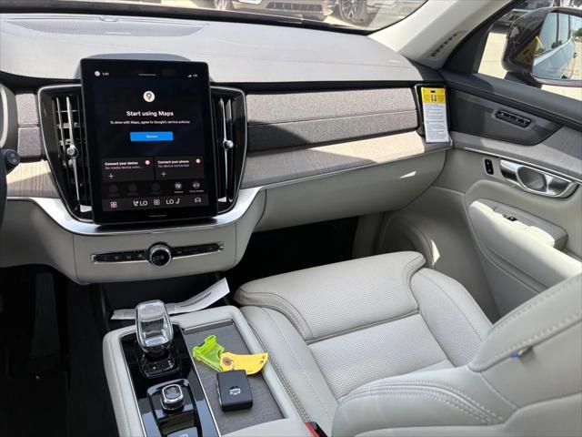 Photo of 2026 Mulberry Red Volvo XC90