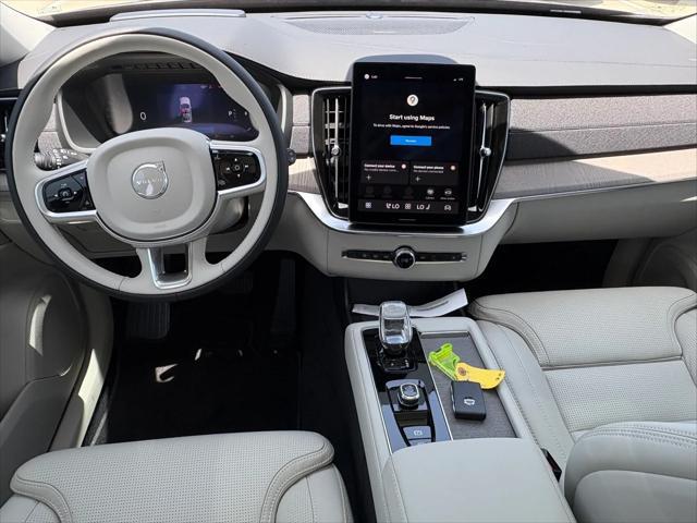 Photo of 2026 Mulberry Red Volvo XC90