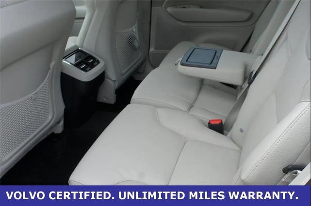 Photo of 2025 Denim Blue Volvo XC90
