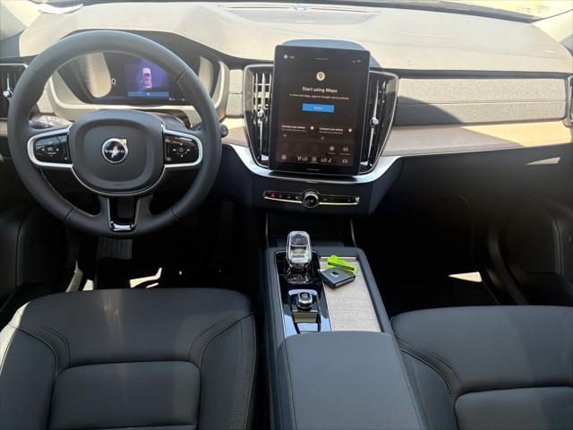 Photo of 2026 Vapour Gray Volvo XC90