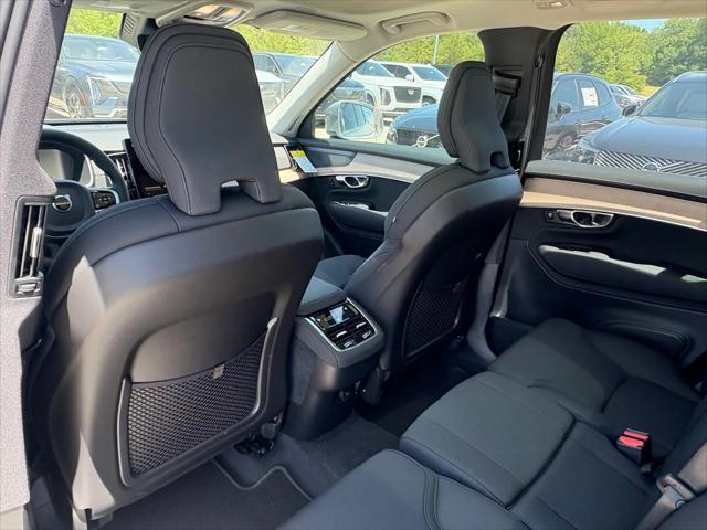 Photo of 2026 Vapour Gray Volvo XC90