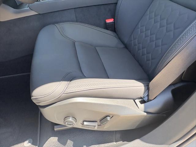 Photo of 2026 Vapour Gray Volvo XC90