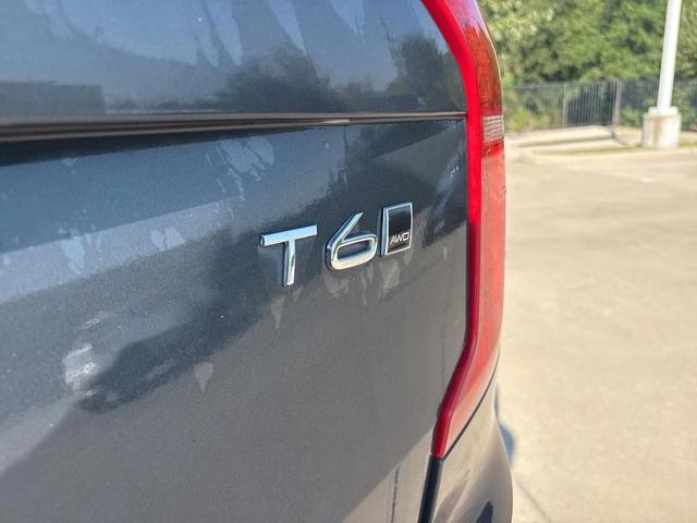 Photo of 2022 Savile Gray Metallic Volvo XC90