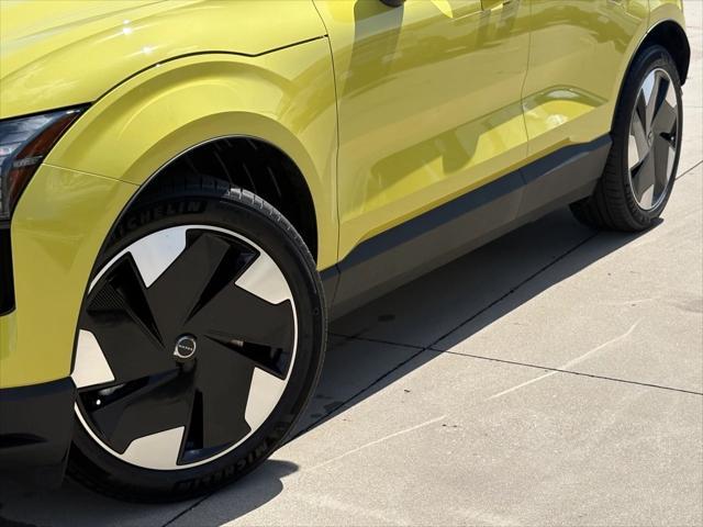 Photo of 2025 Moss Yellow Volvo EX30
