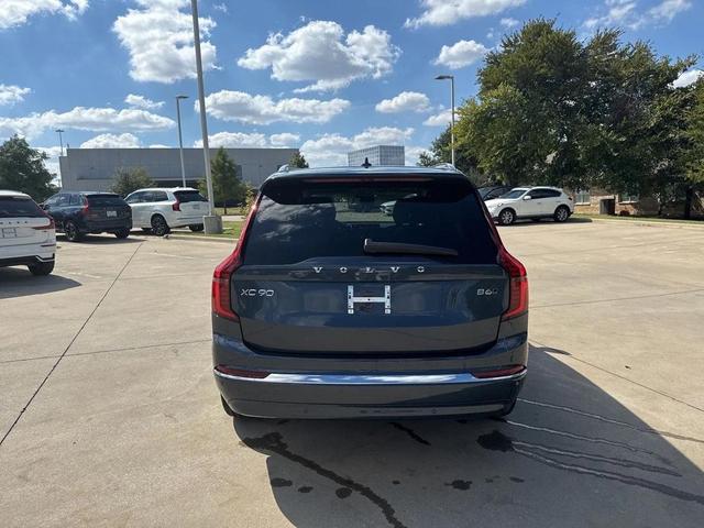 Photo of 2025 Denim Blue Metallic Volvo XC90