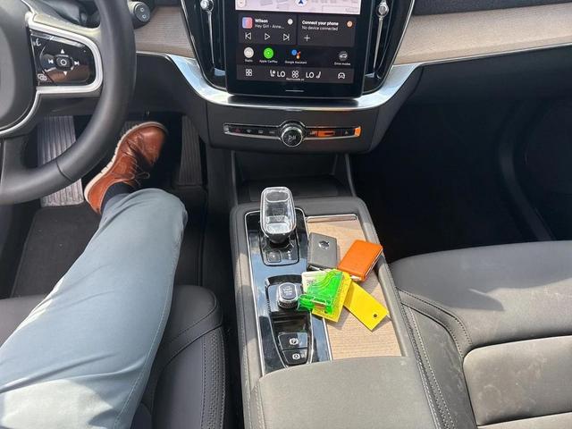 Photo of 2025 Denim Blue Metallic Volvo XC90