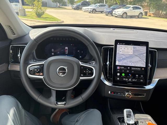 Photo of 2025 Denim Blue Metallic Volvo XC90