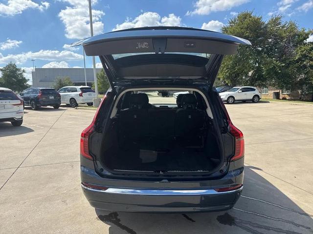 Photo of 2025 Denim Blue Metallic Volvo XC90