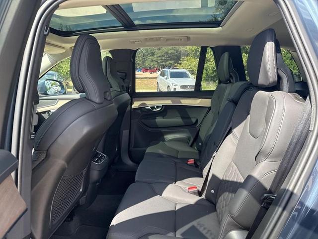 Photo of 2025 Denim Blue Metallic Volvo XC90