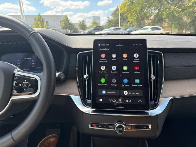 Photo of 2025 Denim Blue Metallic Volvo XC90