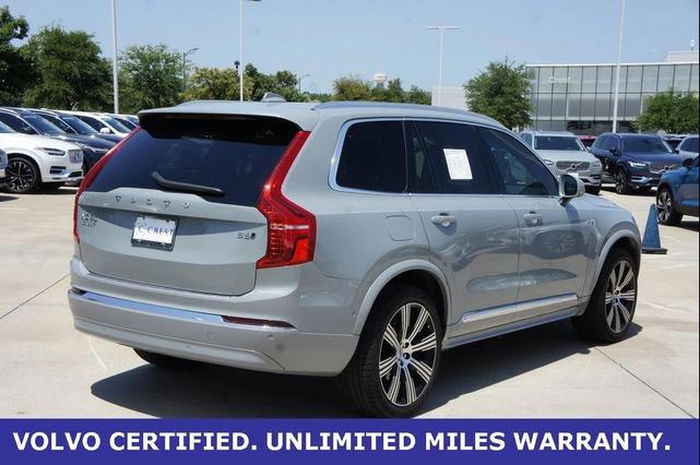 Photo of 2025 Vapour Gray Metallic Volvo XC90