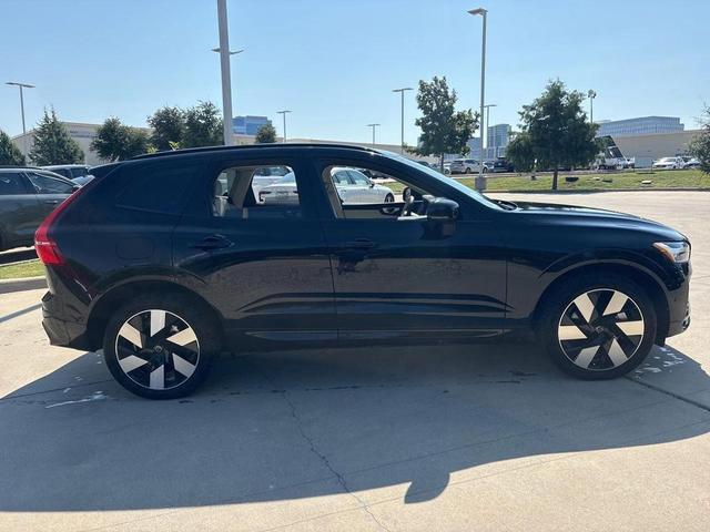 Photo of 2025 Onyx Black Metallic Volvo XC60 Plug-In Hybrid