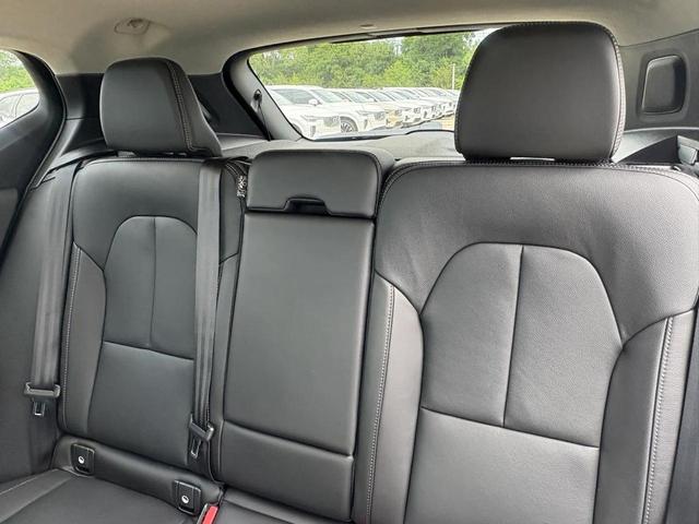 Photo of 2026 Crystal White Volvo XC40