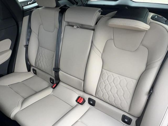 Photo of 2026 Bright Dusk Volvo XC60