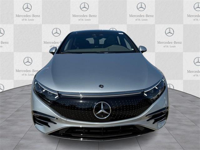 Photo of 2024 Cirrus Silver Metallic Mercedes-Benz EQS 450