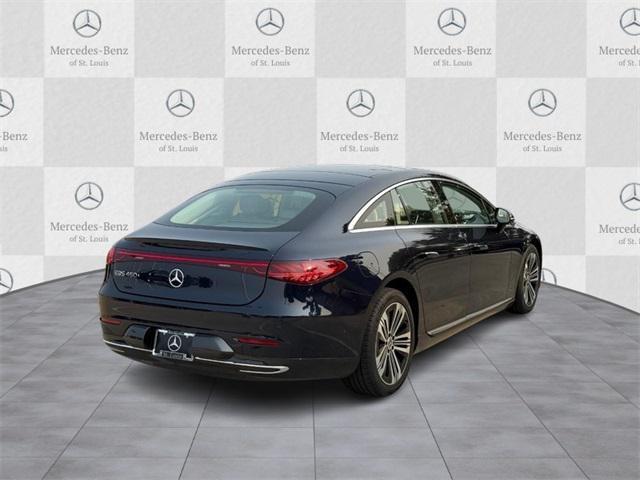 Photo of 2022 Nautical Blue Metallic Mercedes-Benz EQS 450+