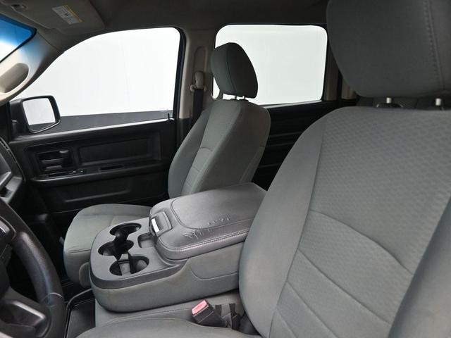 Photo of 2015 Black Clearcoat RAM 1500