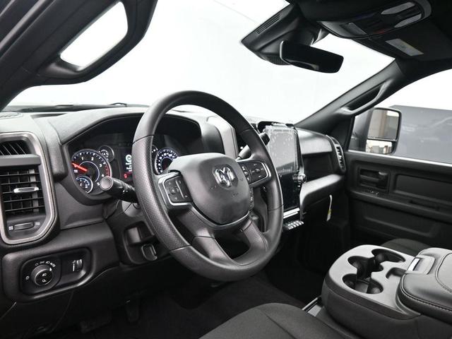 Photo of 2025 Granite Crystal Clearcoat Metallic RAM 2500