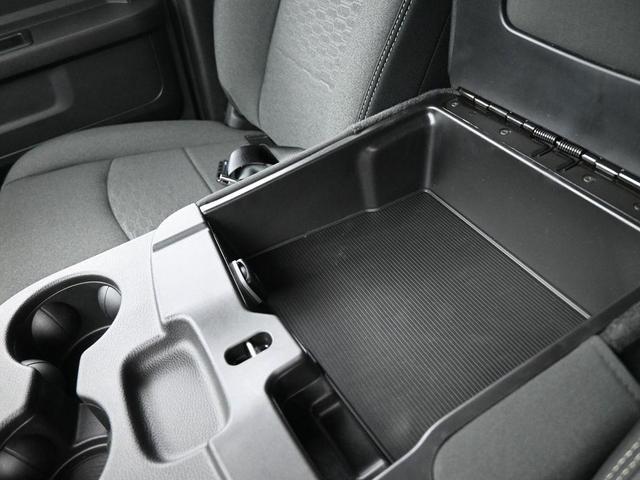 Photo of 2025 Granite Crystal Clearcoat Metallic RAM 2500