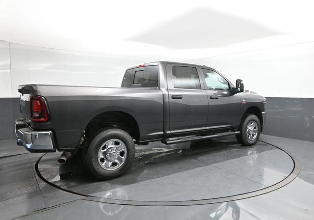 Photo of 2025 Granite Crystal Clearcoat Metallic RAM 2500