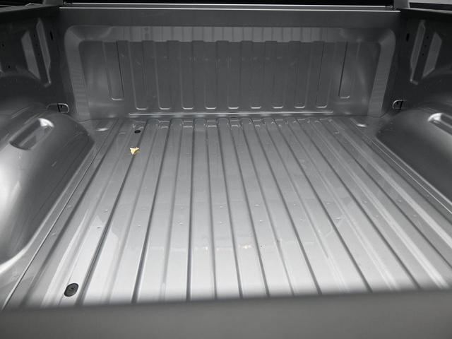 Photo of 2025 Billet Silver Metallic Clearcoat RAM 1500