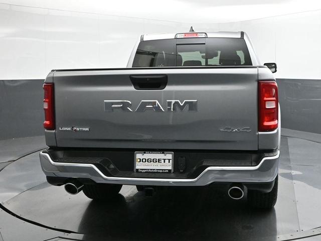 Photo of 2025 Billet Silver Metallic Clearcoat RAM 1500