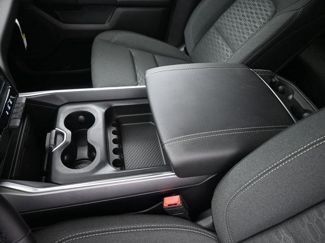 Photo of 2025 Billet Silver Metallic Clearcoat RAM 1500