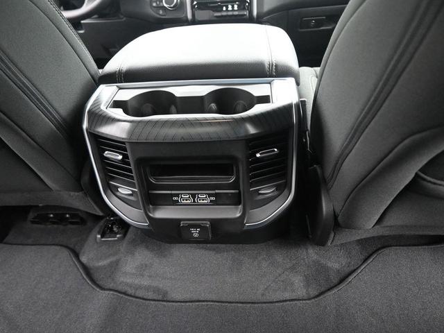 Photo of 2025 Billet Silver Metallic Clearcoat RAM 1500