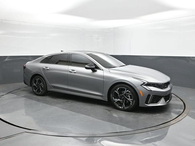 Photo of 2025 Steel Kia K5