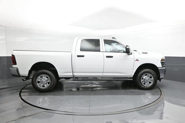 Photo of 2025 Bright White Clearcoat RAM 2500
