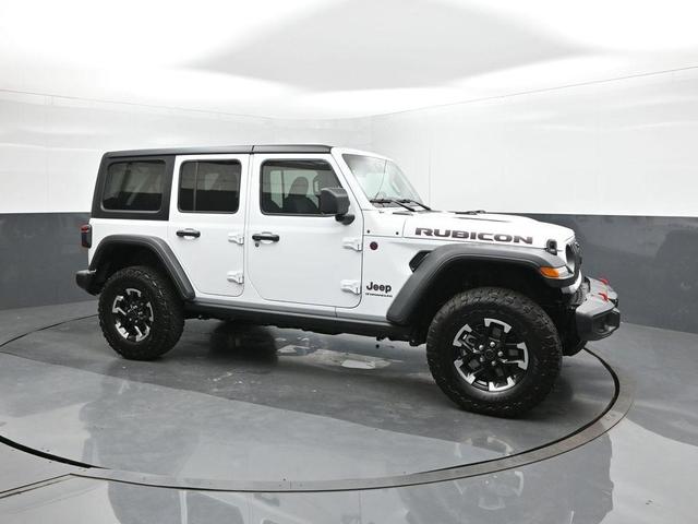 Photo of 2025 Bright White Clearcoat Jeep Wrangler