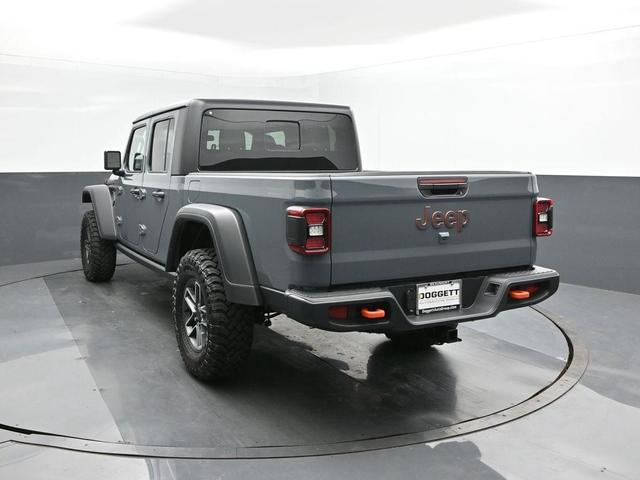 Photo of 2025 Anvil Clearcoat Jeep Gladiator