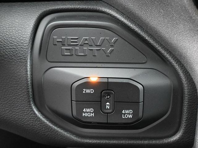 Photo of 2025 Granite Crystal Clearcoat Metallic RAM 2500