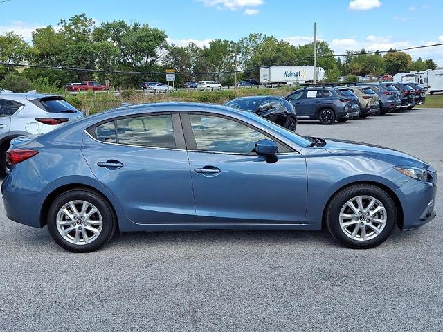 Photo of 2015 Blue Reflex Mica Mazda Mazda3